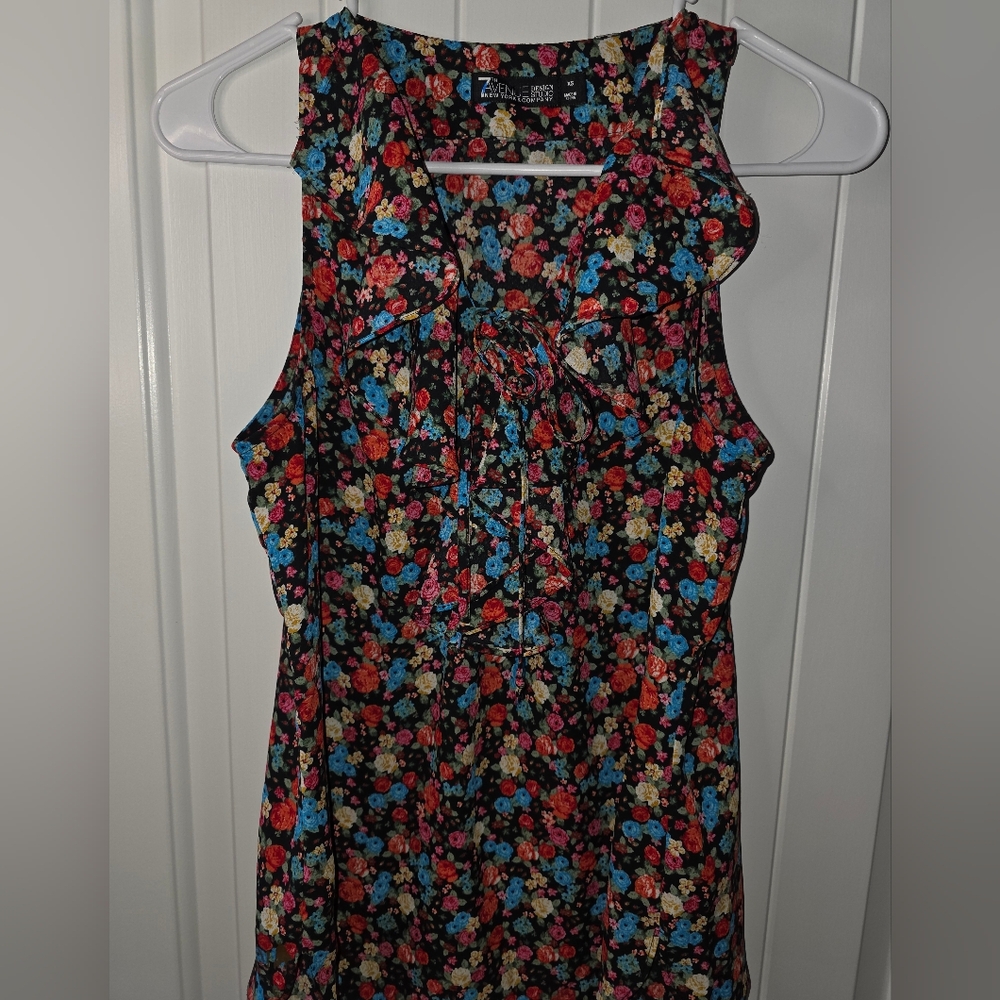 New York and Company 7th Avenue Studio Multicolor Floral Sleeveless Blouse XS